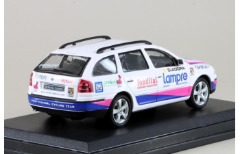 SKODA Octavia Combi Lampre