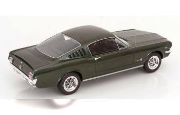 FORD Mustang Fasback (1965), dark-green/metallic