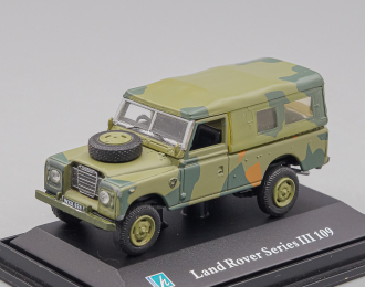 LAND ROVER Serie III 109, green