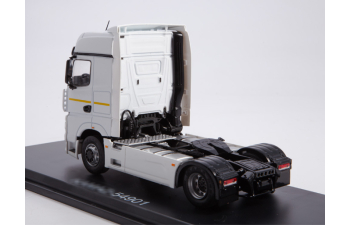 Камский грузовик 54901 седельный тягач, белый