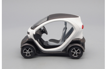 RENAULT Twizy, white