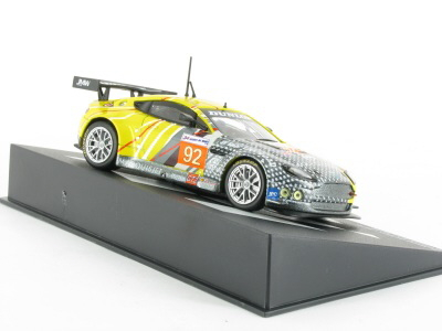 ASTON MARTIN V8 Vantage, серия Passion de la Vitesse 33, желто-серый