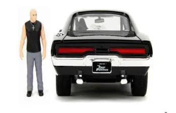 DODGE Charger R/T (1970) с фигуркой Доминик Торето, черный