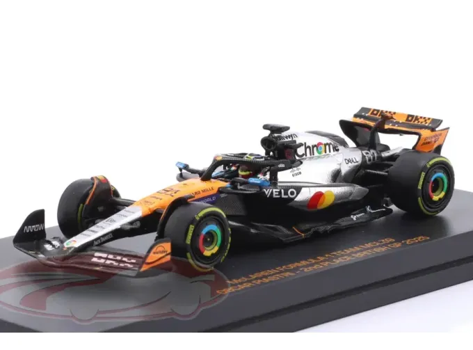 McLAREN MCL39 #81 2nd British GP Formula 1 Oscar Piastri (2025)