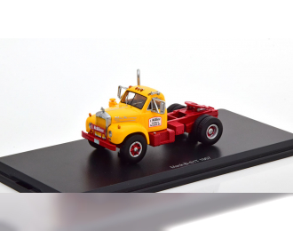 MACK B-61T towing vehicle (1957), yellow red