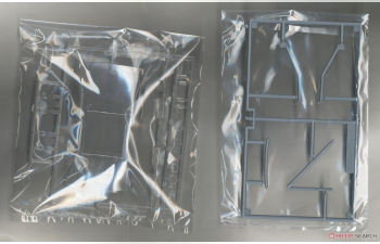 Сборная модель TOYOTA Naniwatomoare AE86 Trueno Mabo Ver. Racing Team Treason