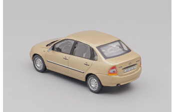 ВАЗ 1118 Калина Седан, золотистый