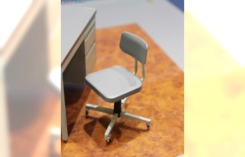 Сборная модель набор офисный стол и стул / OFFICE DESK & CHAIR