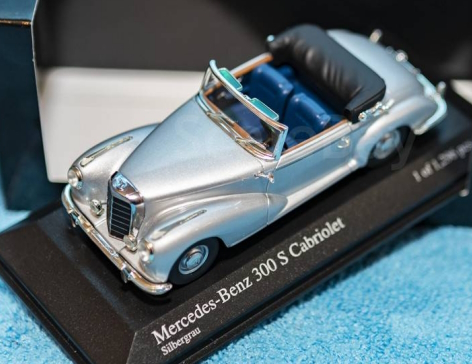 MERCEDES-BENZ 300 S Cabriolet, silver