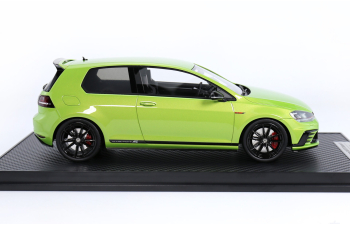 VOLKSWAGEN Golf VII GTI Clubsport S (2012), green