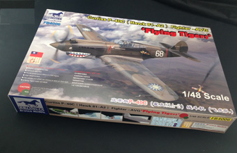 Сборная модель Curtiss P-40C(Hawk 81-A2) Fighter -AVG ’Flying Tigers’