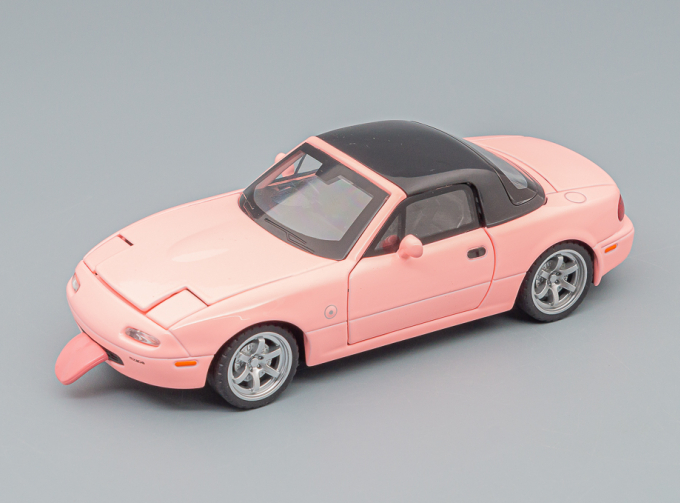 MAZDA MX-5, rose