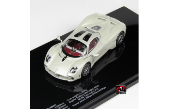 PAGANI Utopia, white