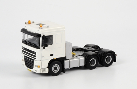 DAF XF 105 Space Cab, White Line 1:50, белый