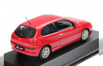 ALFA ROMEO 147 (2001), red