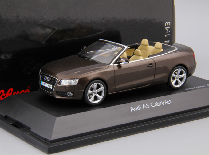 AUDI A5 Cabriolet (2009), brown