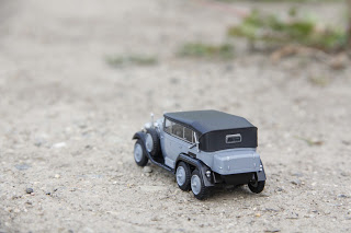 Сборная модель WWII G4 (1935) с тентом (сборка без клея)