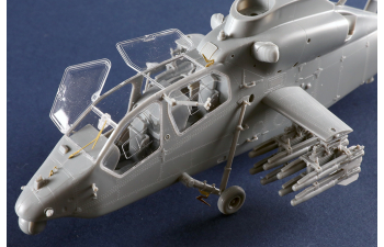 Сборная модель Z-19G Light Scout/Attack Helicopter