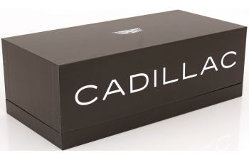 CADILLAC XT4 (2022), red metallic