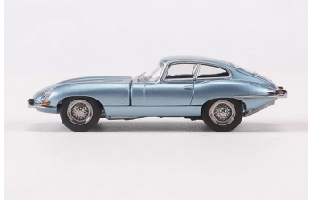 JAGUAR E-type HardTop (1961), light blue