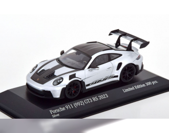 PORSCHE 911 (992) GT3 RS Weissach Package (2023), silver carbon