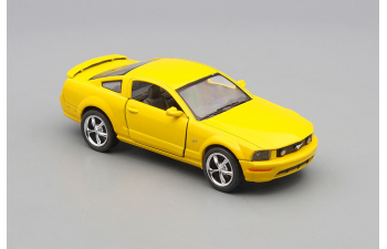 FORD Mustang GT (2006), yellow