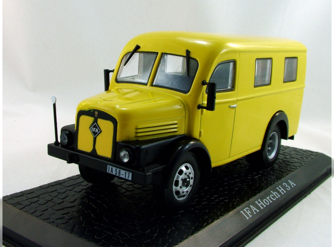 IFA Horch H3A, серия грузовиков от Atlas Verlag, желтый