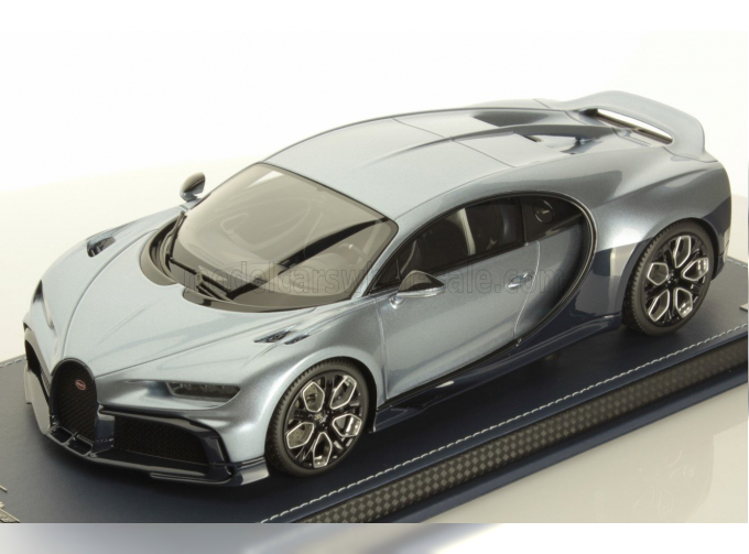 BUGATTI Chiron Profilee (2023), Argent Atlantique - Blue Royale Carbon