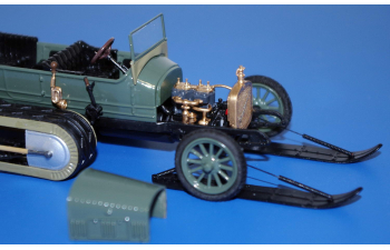 Сборная модель Руссо-Балт С24-30 Кегресс