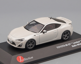 TOYOTA GT86 "Limited" (2012), satin white pearl