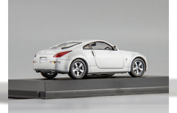 Nissan FAIRLADY Z 2007 (brilliant silver)