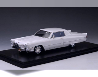 CADILLAC Coupe DeVille 1968 Creclan White