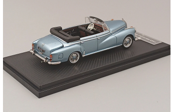 MERCEDES-BENZ 300D (1959), light blue / black