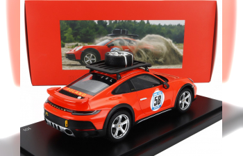 PORSCHE 911 992 №58 Rally Dakar Red 58 Special With Pack Roof (2023) - Con Vetrina - With Showcase, Blood Orange