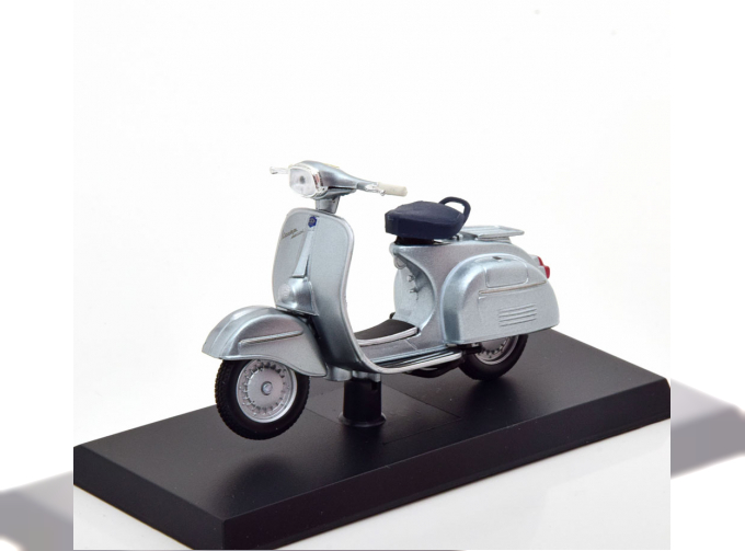 PIAGGIO Vespa 150 Sprint 1957, light blue