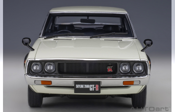 NISSAN Skyline 2000GT-R (KPGC110),white