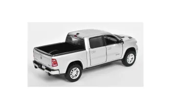 DODGE RAM 1500 Crew Cab Laramie 2019, silver