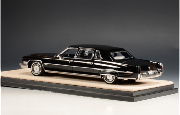 CADILLAC Fleetwood 75 Limousine (1973), Black