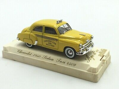 CHEVROLET Sedan Taxi (1950), yellow