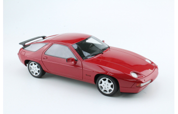 Porsche 928 Club Sport 1988 (red)