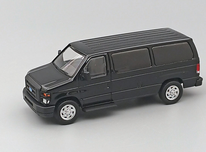 FORD E-350 Super Duty Van, black