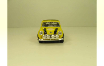 MINI Cooper Britax COOPER #79, yellow