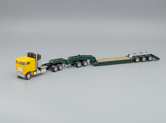 FREIGHTLINER FLB COE Tractor / Heavy Equipment Trailer with Jeep Trailer, yellow