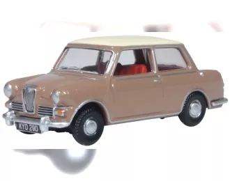 Riley Elf MKIII (1966), brown/beige