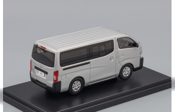 Nissan NV350 Caravan Van DX 2012 серебристый
