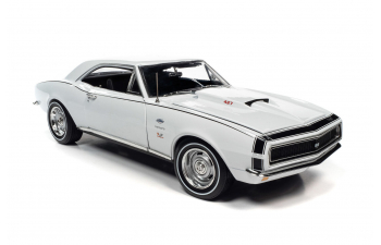 CHEVROLET Camaro Hardtop MCACN & Yenko Ermine (1967), white (белый)