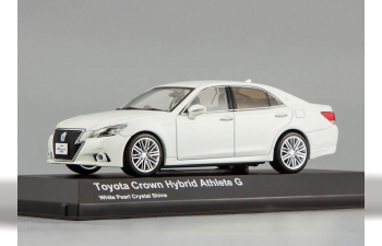 Toyota Crown Hybrid Athlete G (white pearl crystal)