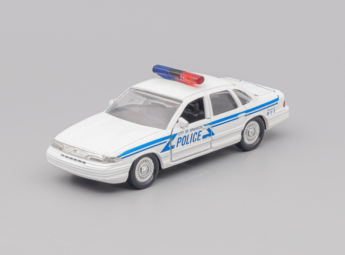 FORD Crown Victoria Branson Police, white