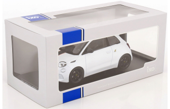 FIAT Abarth 500e (2024), white