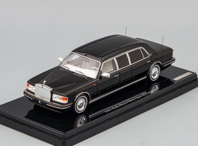 ROLLS-ROYCE Silver Spur Limousine (1991), black